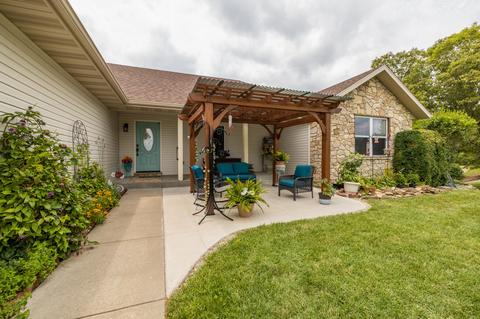 1154 Highlands Dr, Spokane, MO 65754 photo 1