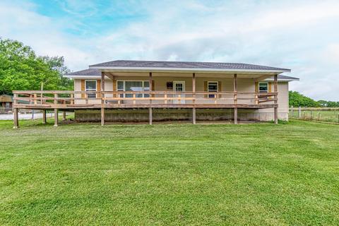 595 Hog Creek Rd, Ozark, MO 65721 photo 1