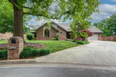 2365 E Cragmont St, Springfield, MO 65804 photo 1