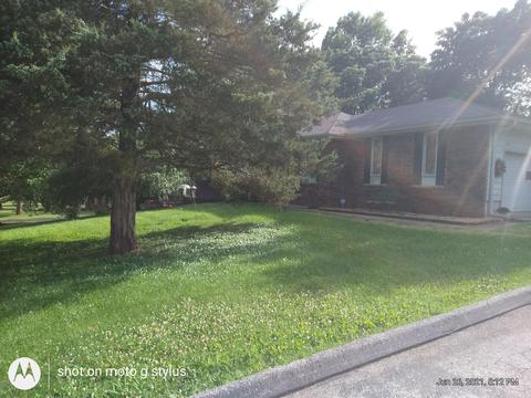1449 S Jameston Rd, Springfield, MO 65809 photo 1
