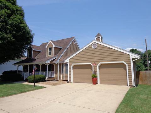 1074 S Greentree Ave, Springfield, MO 65809 photo 1