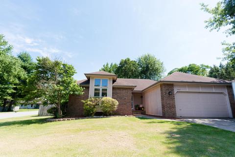 3364 W Roxbury St, Springfield, MO 65807 photo 1