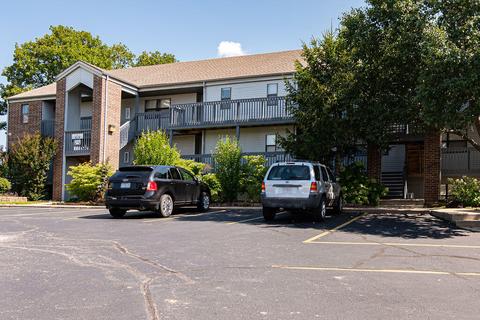 186 Bunker Ridge Dr #7, Branson, MO 65616 photo 1