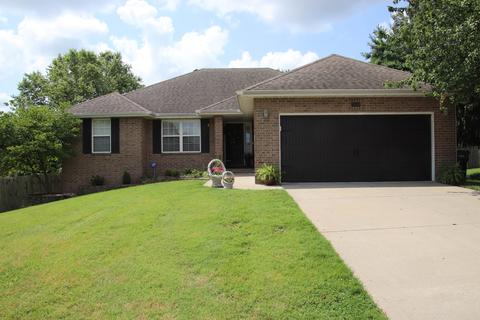 3444 E Loren St, Springfield, MO 65809 photo 1