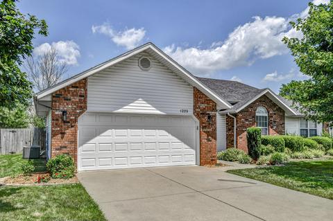 1209 W School St, Ozark, MO 65721 photo 1