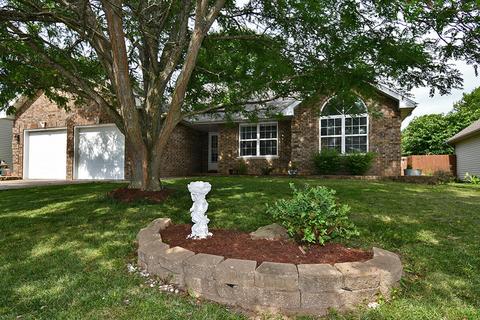 1661 S Fisk Ave, Springfield, MO 65802 photo 1