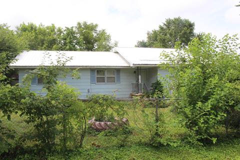 740 Hooker Dr, Buffalo, MO 65622 photo 1