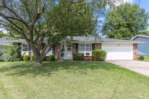 2429 S Virginia Ave, Springfield, MO 65807 photo 1
