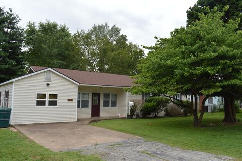 509 Plum, Monett, MO 65708 photo 1