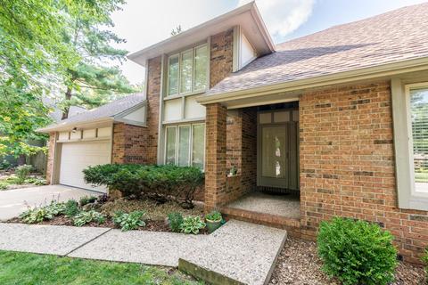 1667 E Vincent Dr, Springfield, MO 65804 photo 1
