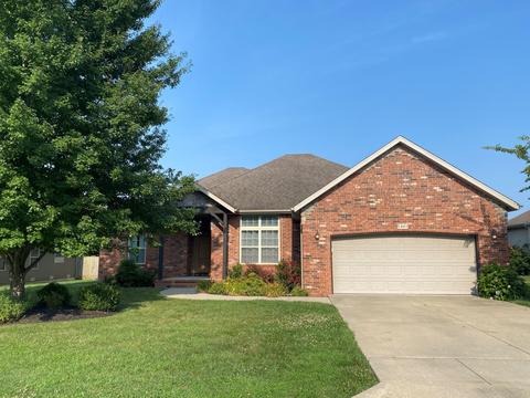 5801 N Seacrest Dr, Ozark, MO 65721 photo 1