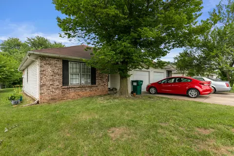 1223 W Sunset St, Springfield, MO 65807 photo 1