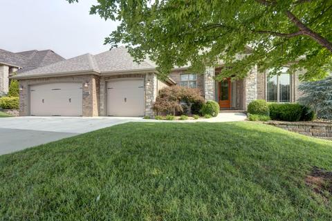 1103 W Shadowlawn St, Springfield, MO 65810 photo 1