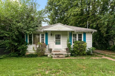 1710 W Olive St, Springfield, MO 65802 photo 1