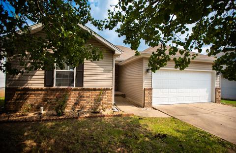 888 S Hickory Ln, Nixa, MO 65714 photo 1
