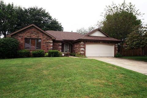 2421 S Suprema Ave, Springfield, MO 65807 photo 1