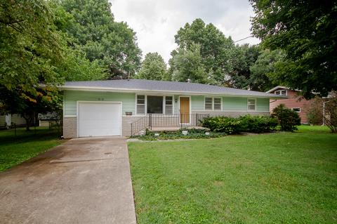 2513 E Bennett St, Springfield, MO 65804 photo 1