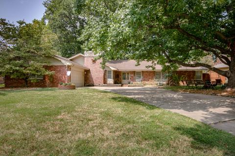 2011 S Cedarbrook Ave, Springfield, MO 65804 photo 1