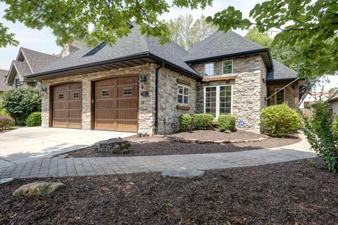 2543 E Ottawa St, Springfield, MO 65804 photo 1