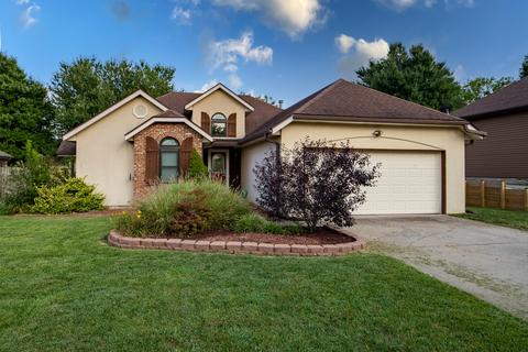 2480 N Honeysuckle Way, Springfield, MO 65802 photo 1