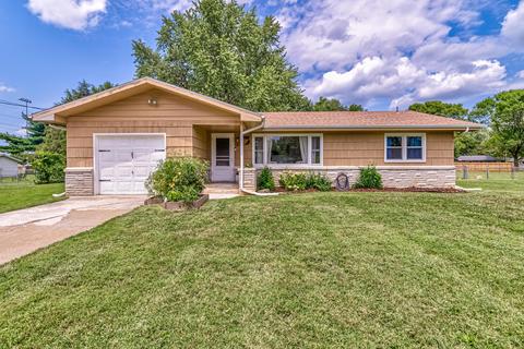 211 W Park St, Nixa, MO 65714 photo 1
