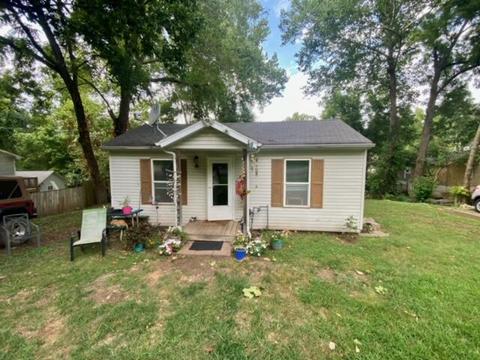 703 E Oak St, Ozark, MO 65721 photo 1