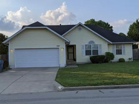 1207 Cobblefield Way, Ozark, MO 65721 photo 1