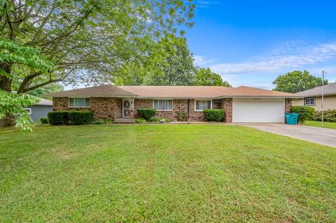 549 E Primrose Ln, Republic, MO 65738 photo 1