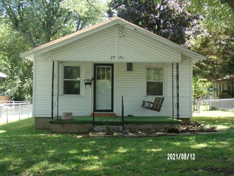 2426 N Lyon Ave, Springfield, MO 65803 photo 1