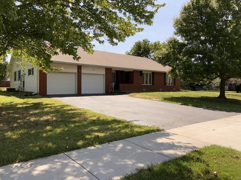 406 S Clarke Ave, Clever, MO 65631 photo 1