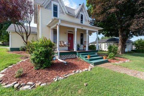 304 E Church St, Ozark, MO 65721 photo 1