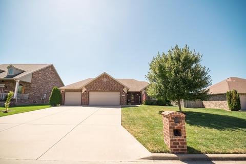 3732 Cobblefield St, Springfield, MO 65807 photo 1