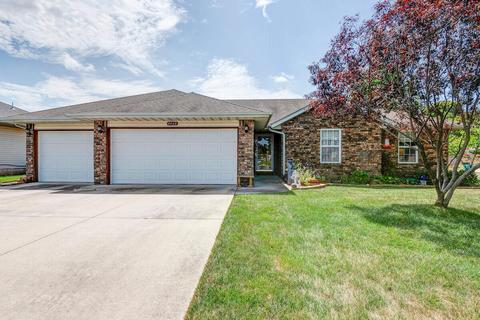 4468 W Nicholas St, Springfield, MO 65802 photo 1