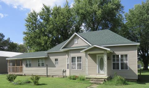 214 E 4th St, Purcell, MO 64857 photo 1