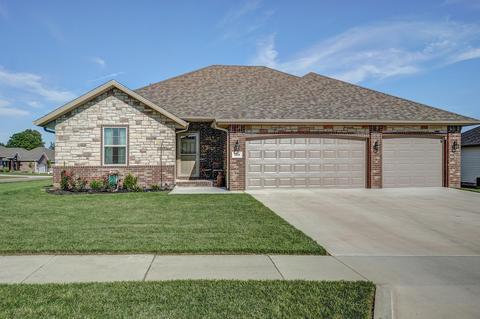 1828 S Lullwood Ave, Springfield, MO 65802 photo 1