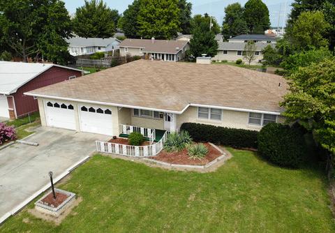1925 E High St, Springfield, MO 65803 photo 1