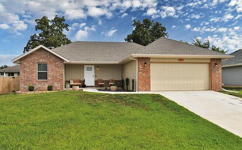 105 E Seminole St, Strafford, MO 65757 photo 1