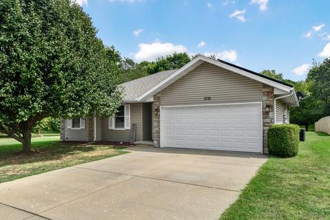 3218 N Marion Ave, Springfield, MO 65803 photo 1
