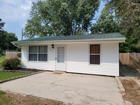 1007 S Hudson Ave, Aurora, MO 65605 photo 1