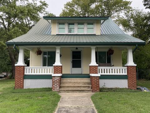 543 W Maple St, Marshfield, MO 65706 photo 1