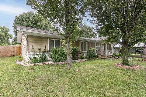 689 W Westview St, Springfield, MO 65807 photo 1