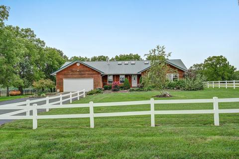 2858 W Daisy Ln, Brighton, MO 65617 photo 1