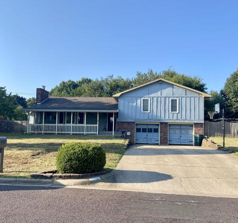 402 Schulz Ave, Monett, MO 65708 photo 1