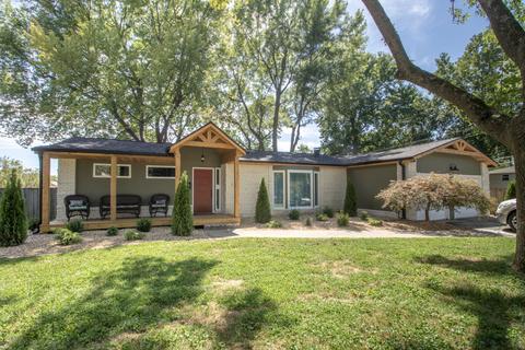 2622 E Alameda St, Springfield, MO 65804 photo 1