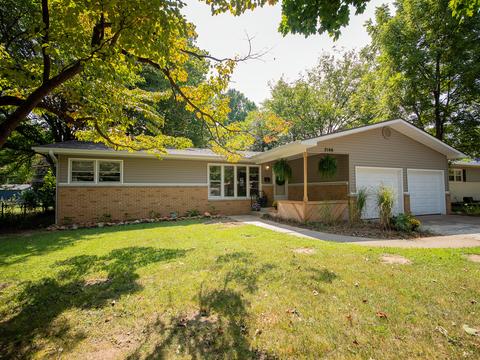 2166 E Claiborne St, Springfield, MO 65804 photo 1