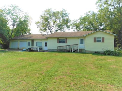 605 W 3rd St, Mountain View, MO 65548 photo 1