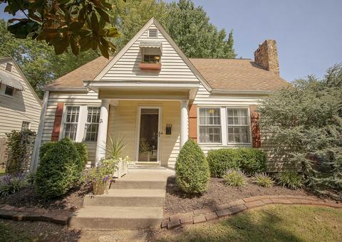 1113 E Washita St, Springfield, MO 65807 photo 1