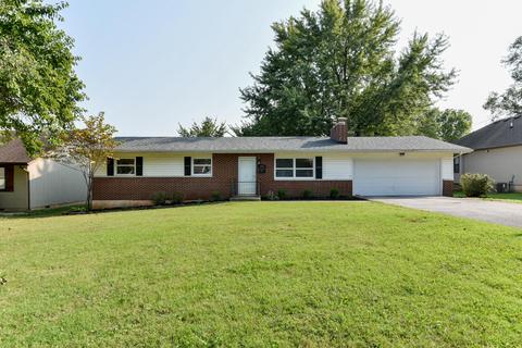 3202 W Crestview St, Springfield, MO 65807 photo 1