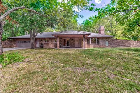 642 S Main St, Nixa, MO 65714 photo 1