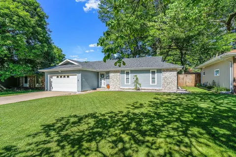2350 S Kickapoo Ave, Springfield, MO 65804 photo 1
